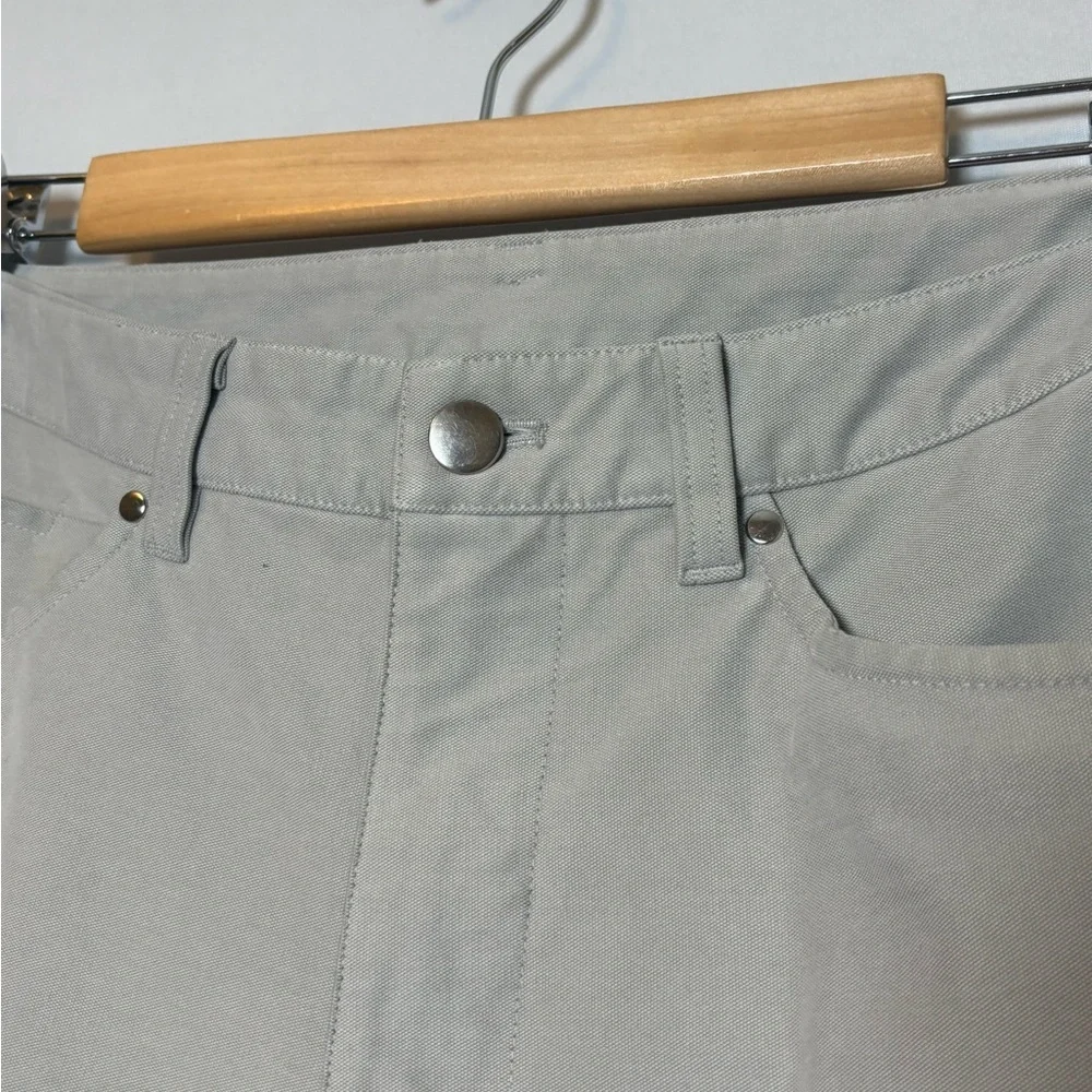Lululemon Mens Commission Slim-Fit Pants WovenAir 32/32 Warpstreme Tan
